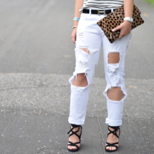 sandals-boyfriend jeans-fashion-outfit