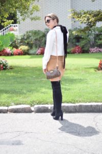 white-pajama-top-fashion-style-outfit
