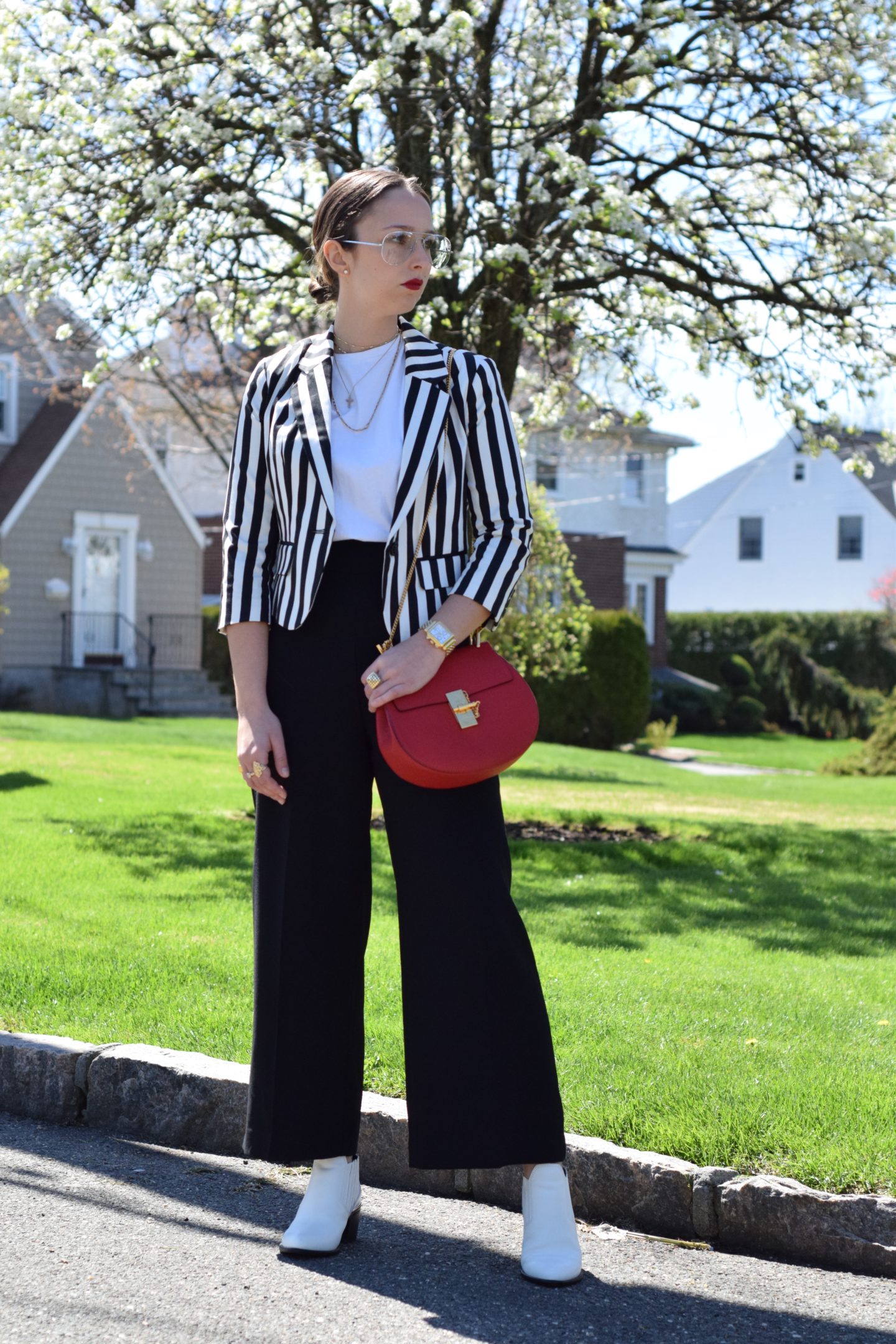 black and white striped blazer-street style