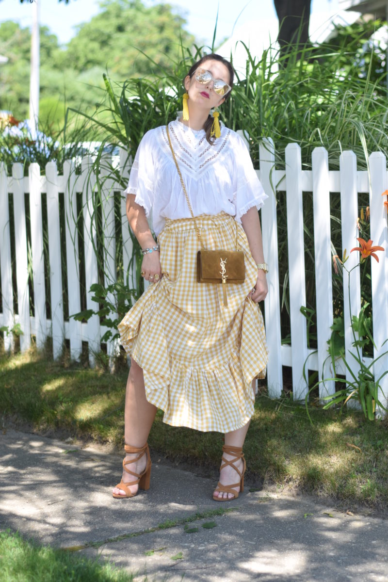 yellow gingham-style-outfit