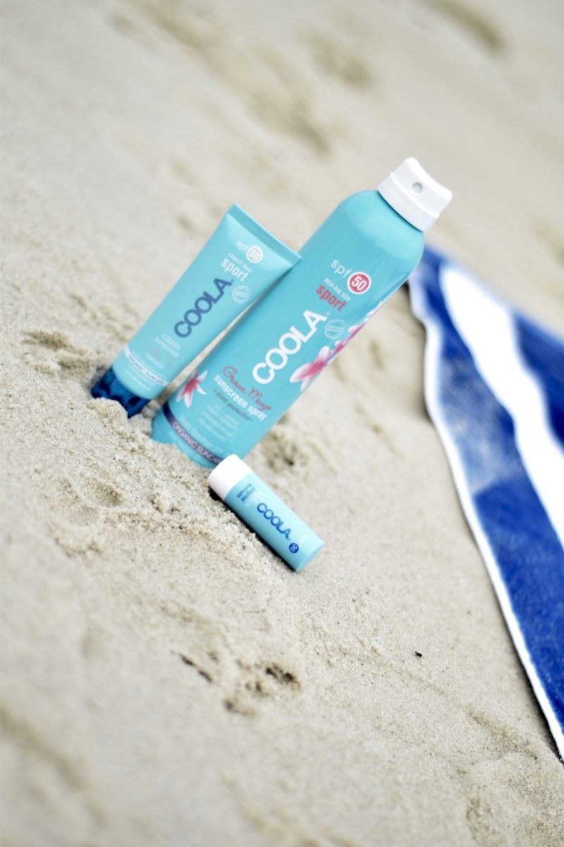 coola-sunscreen-beach-blogger