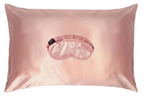 Pillow-silk pillow-blogger-beauty-skincare-anti aging-blogger-nordstrom-new york