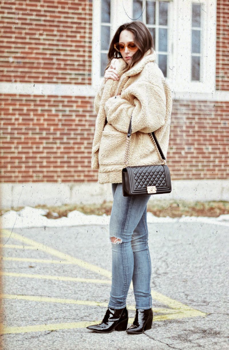 spring trend-rainbow sweater-chanel boy bag-quay-street style-fashion-westchester blogger