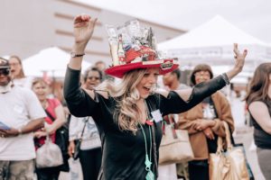 Kentucky Derby Hat Contest-Empire City Casino-Close Up--Contestants-Westchester County-Blogger-Fashion-Empire City Casino