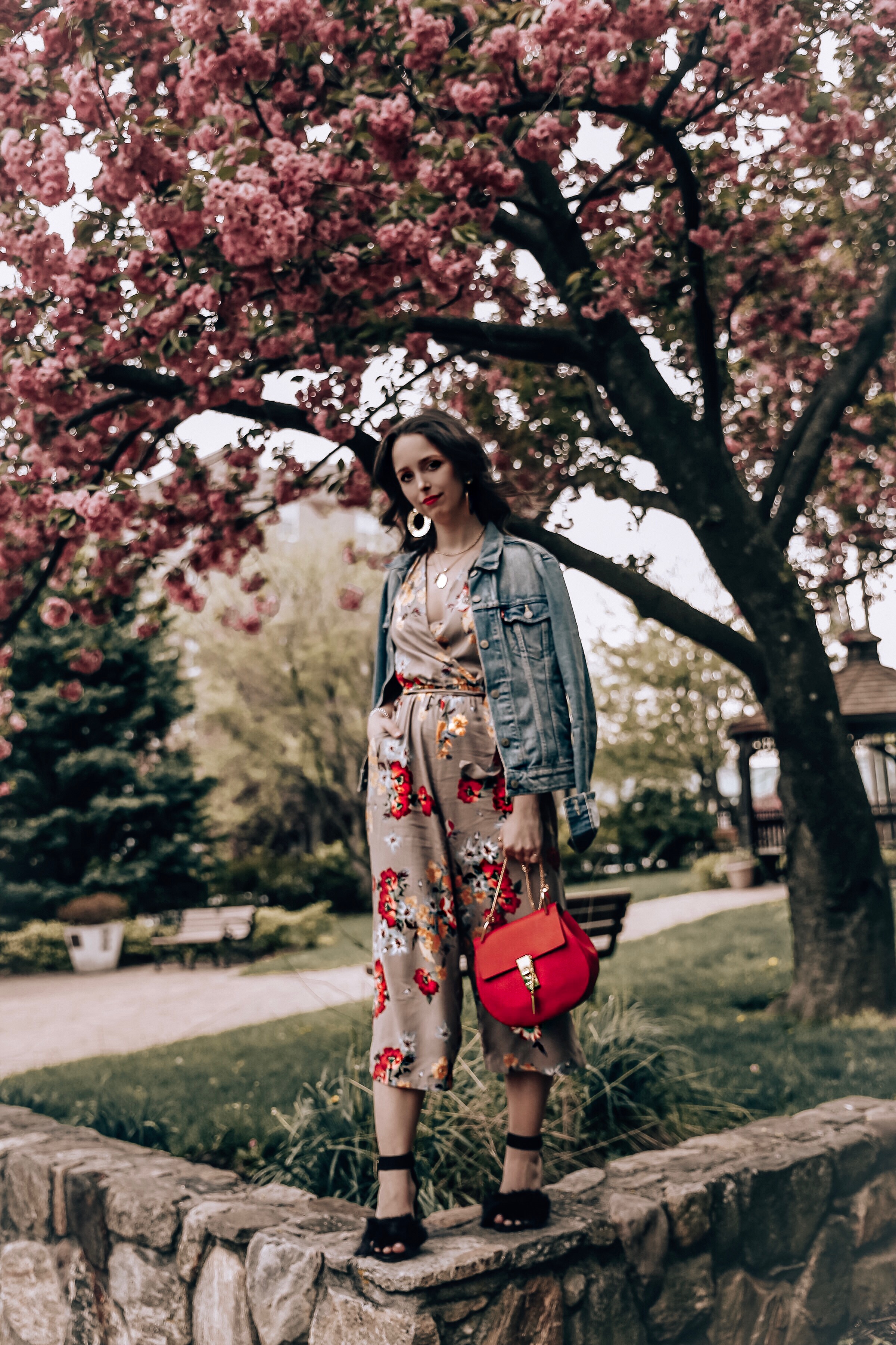 Love Leeann-Romper-Westchester County-Style-Blogger-Influencer-Floral-Spring-Chloe Bag-Levis Jacket-Bauble Bar Earrings