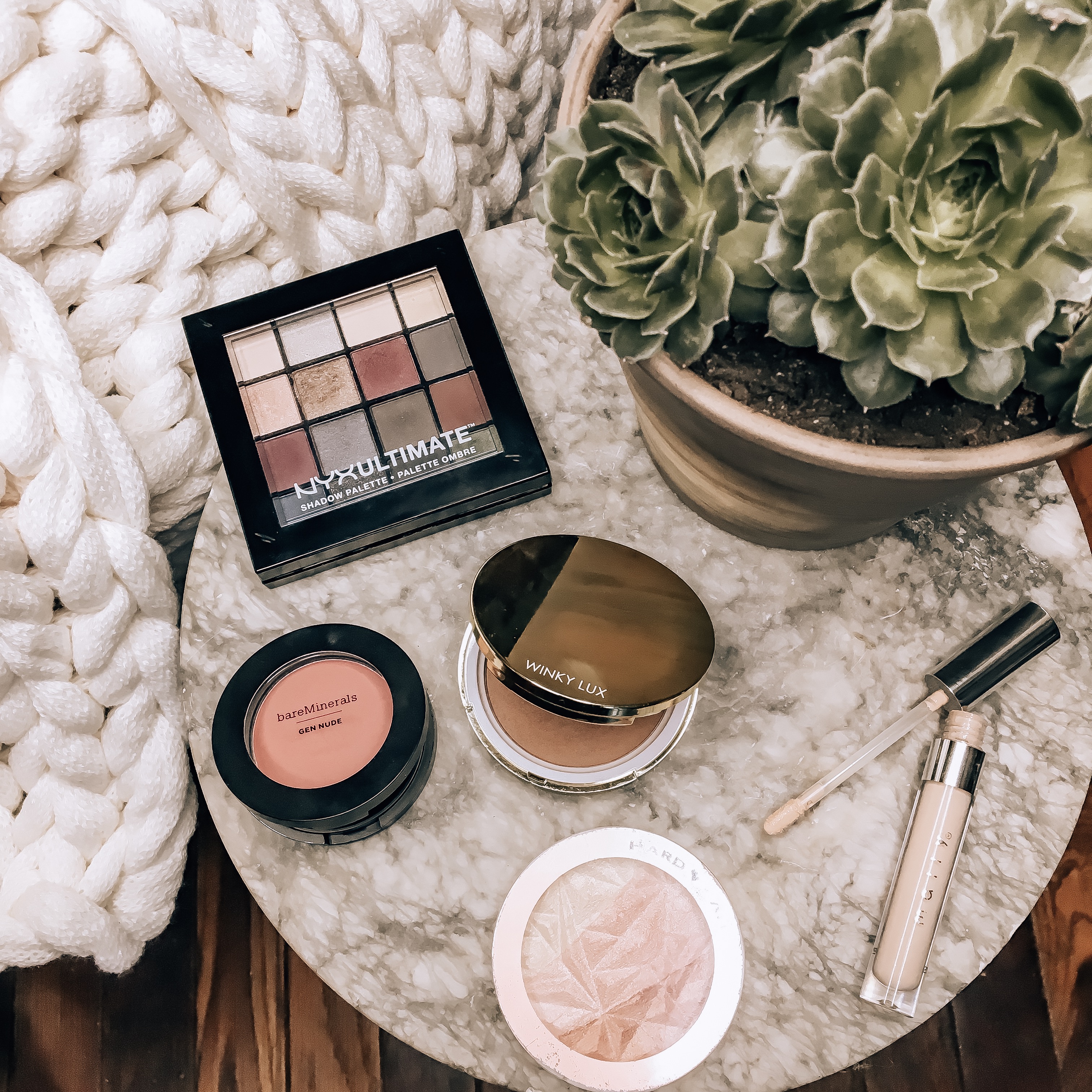 June Top 5 Favorite Beauty Products Roundup!
