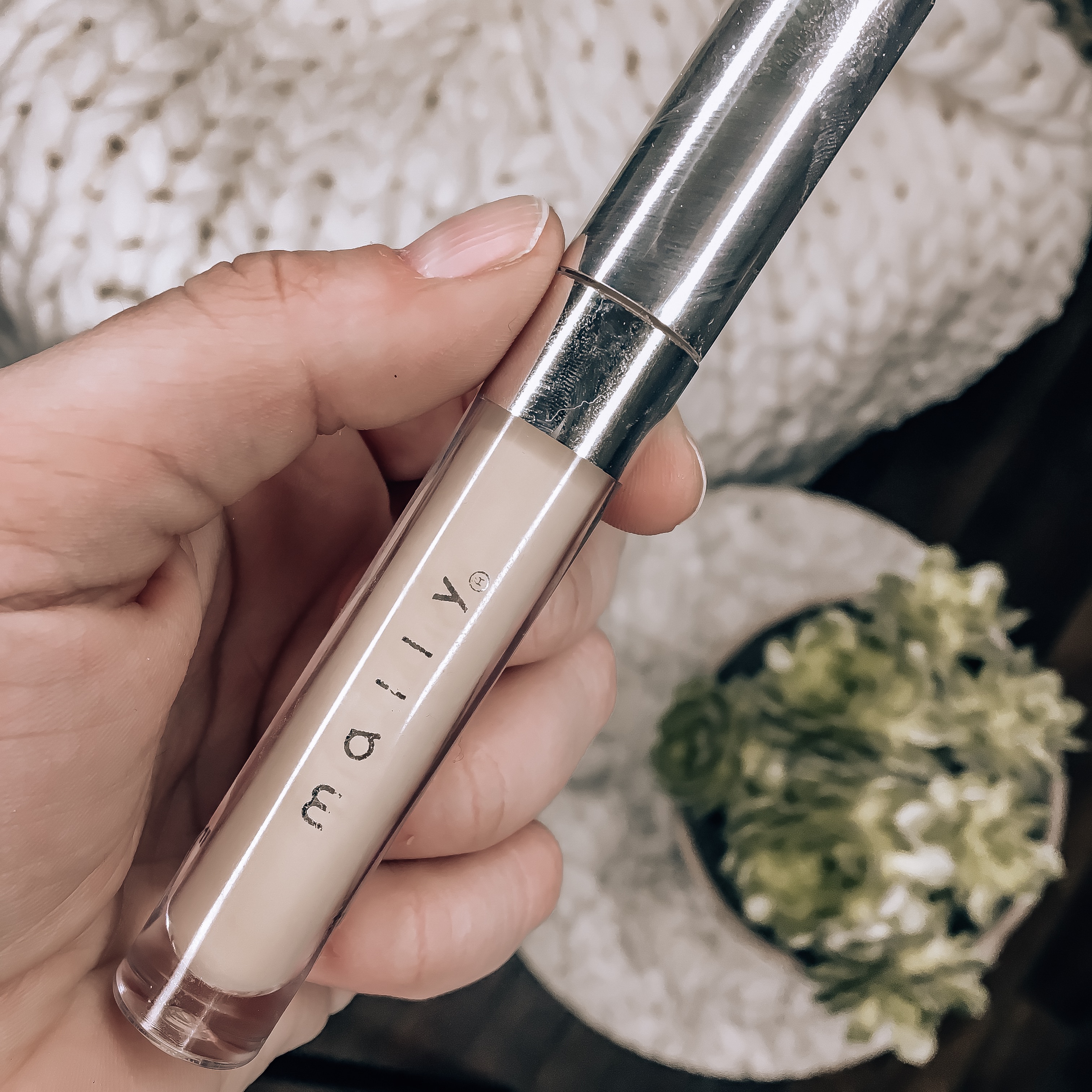 Mally Beauty H3 Concealer-beauty-makeup-roundup-blogger