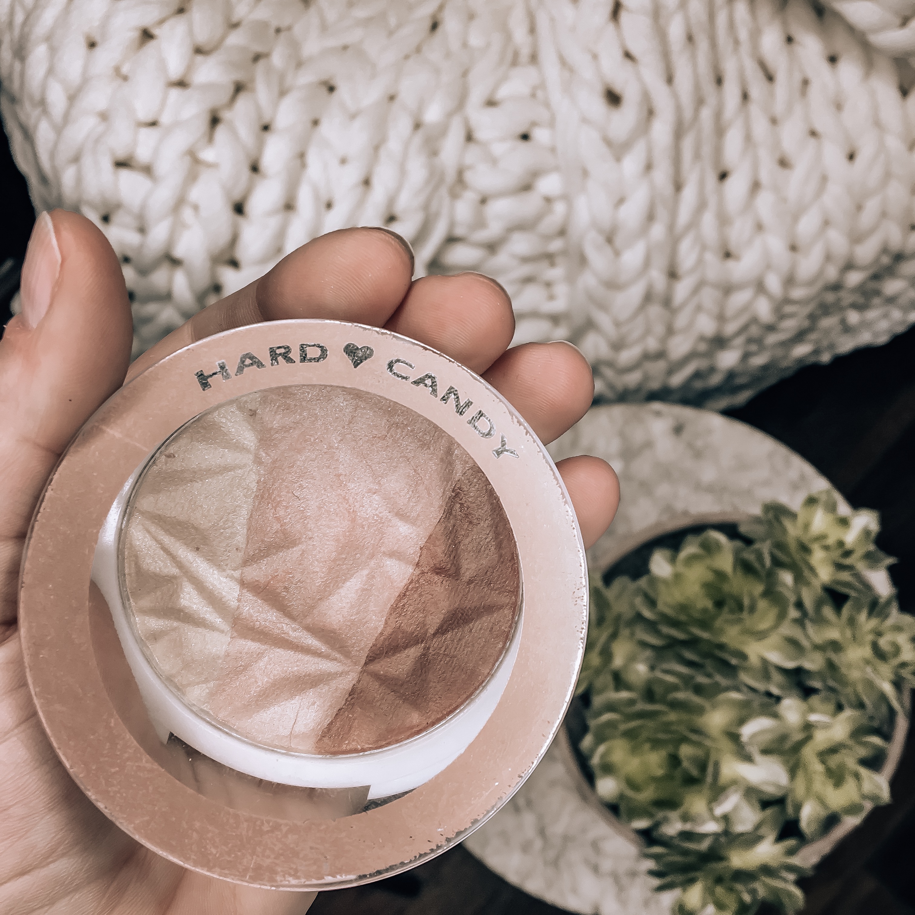 hard candy-highlighter-rose gold-beauty products-makeup-roundup-favorites-june