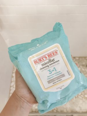 July Skincare And Beauty Favorites You Have To Try-Micellar Cleansing Towelettes-Blogger-Beauty-Review