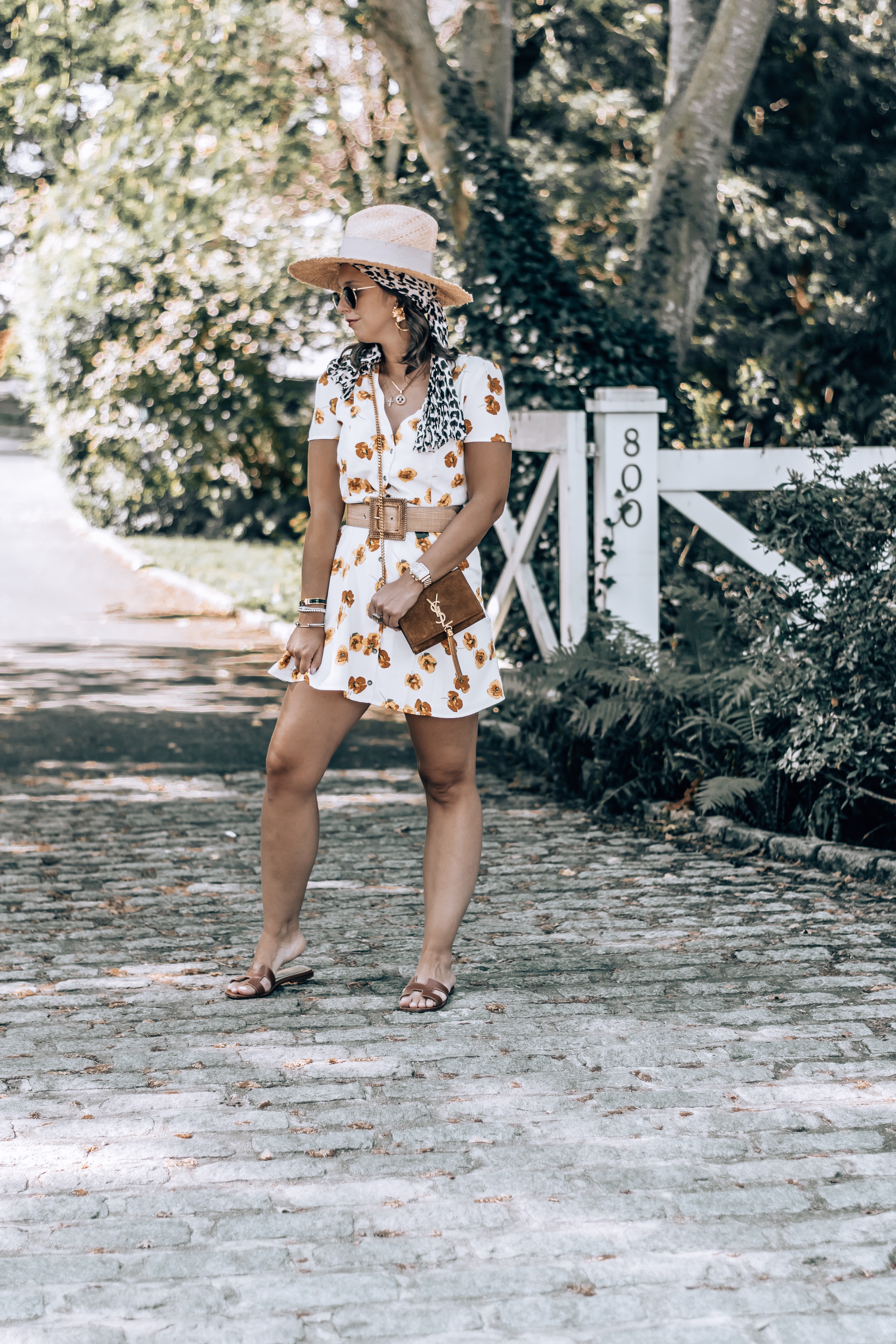 Westchester Blogger-Style-Outfit-Influencer-Saint Lauren Bag-Leopard Scarf