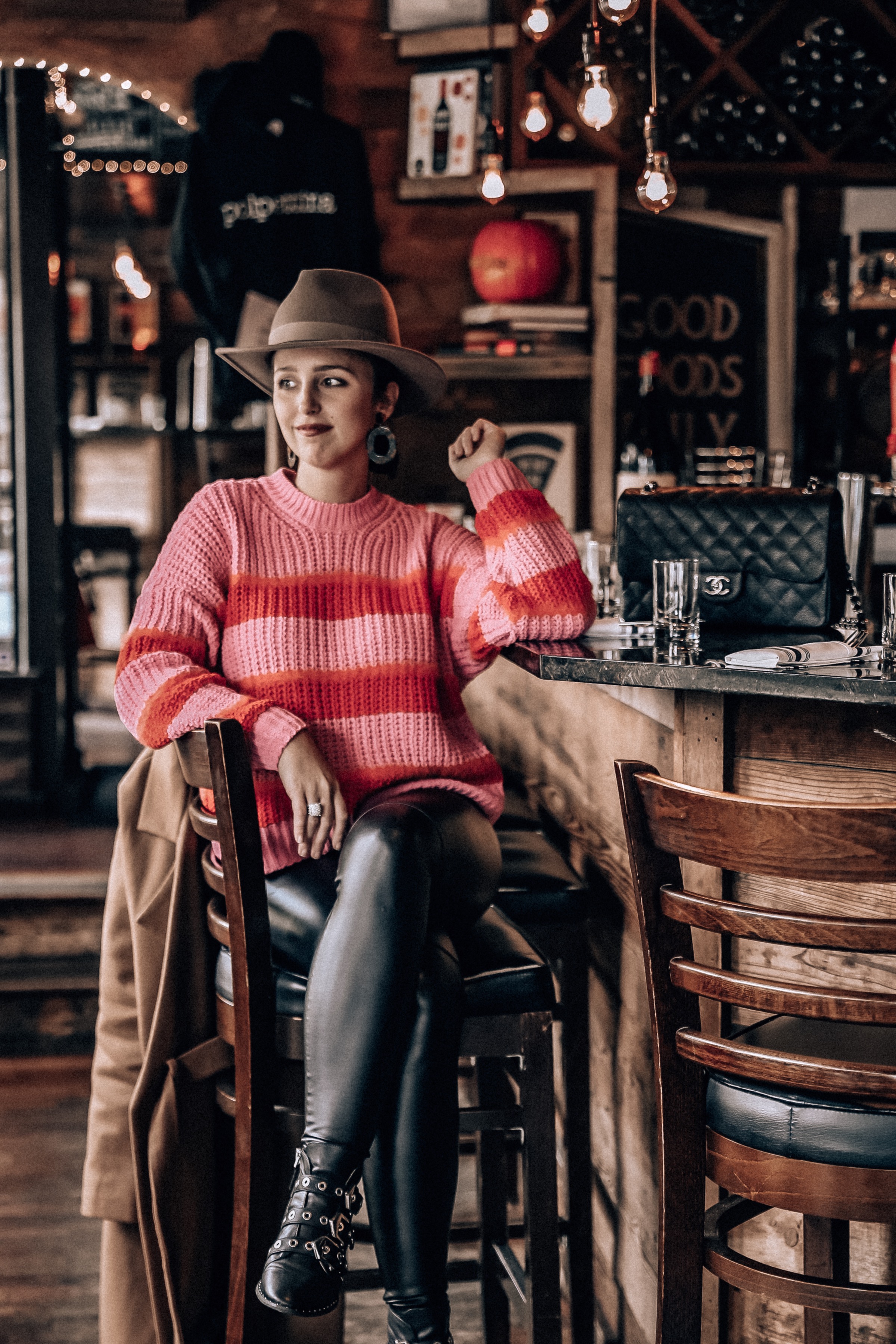 Asos-Striped Sweater-Lysse Leggings-Blogger-Westchester County-Restaurant-New York-Style