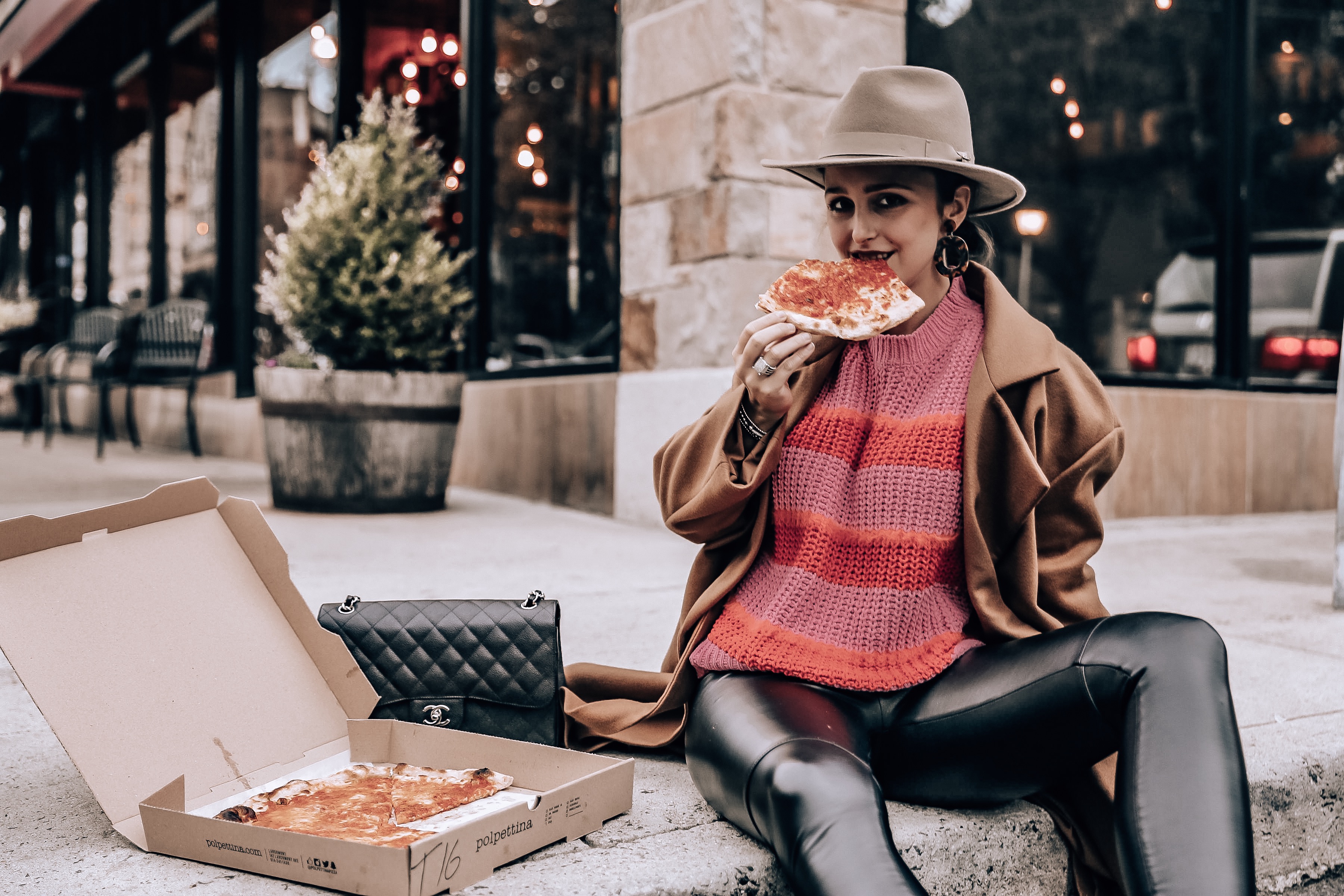 pizza-Westchester County-food-resturant-sidewalk-lifestyle-asos-blogger