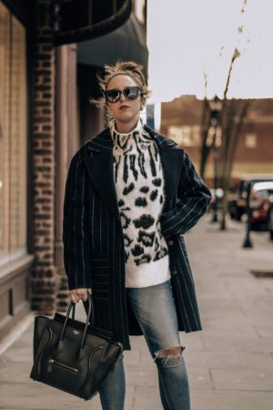 Sweaters On Sale and Under 50 Dollars That Will Keep You Warm-Blogger-Fashion-Style-Winter Style-Fall Style-Winter Outfit #fashion-Animal Print Sweater #animalprintsweater #outfit #winterfashion #casualstyle #bloggerstyle #streetstyle