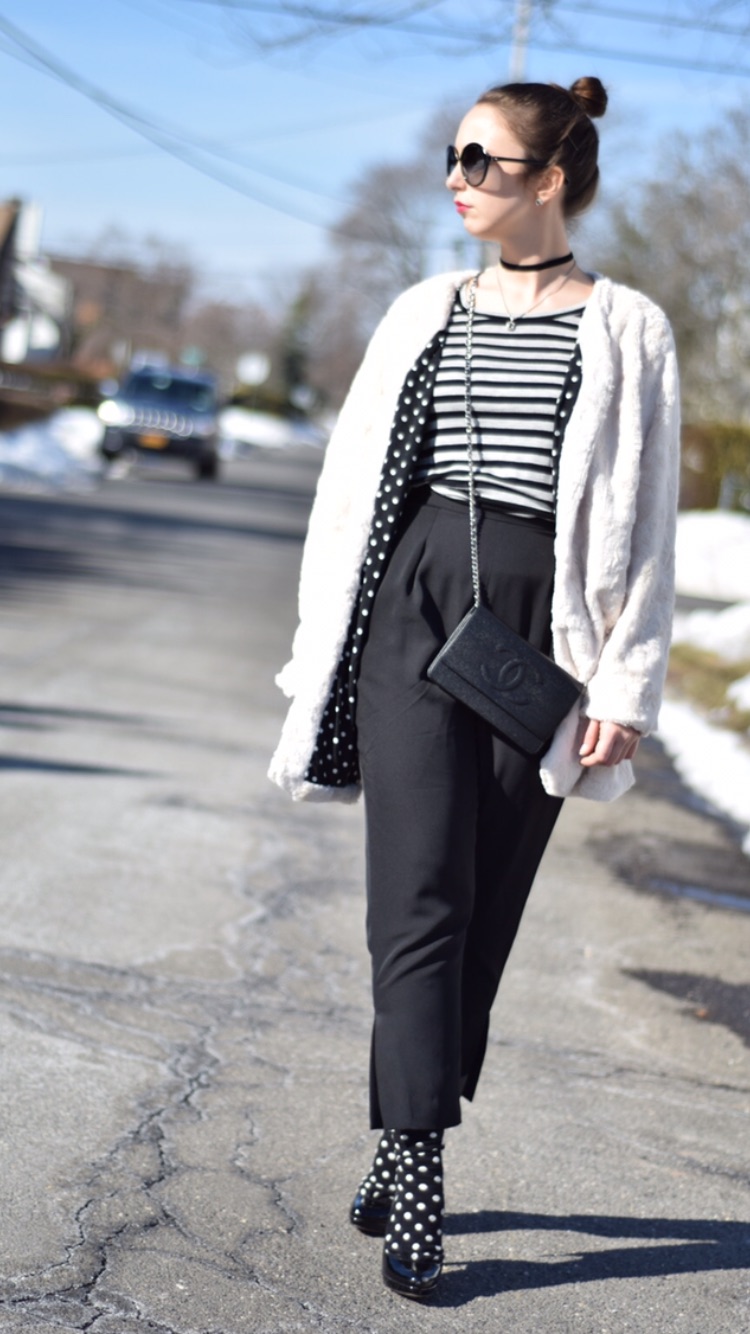 Trend: Spotted Socks with High Heel-Winter Style-Winter Outfit-Blogger-Black Pants-Trends