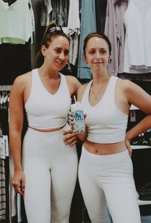 Bushy Brows NYC-Bloggers-Fitness-Workout-Greenwich-Sweaty Betty #outfit #workout #style #workoutoutfit #workoutstyle #summer #allwhite Simply by Simone
