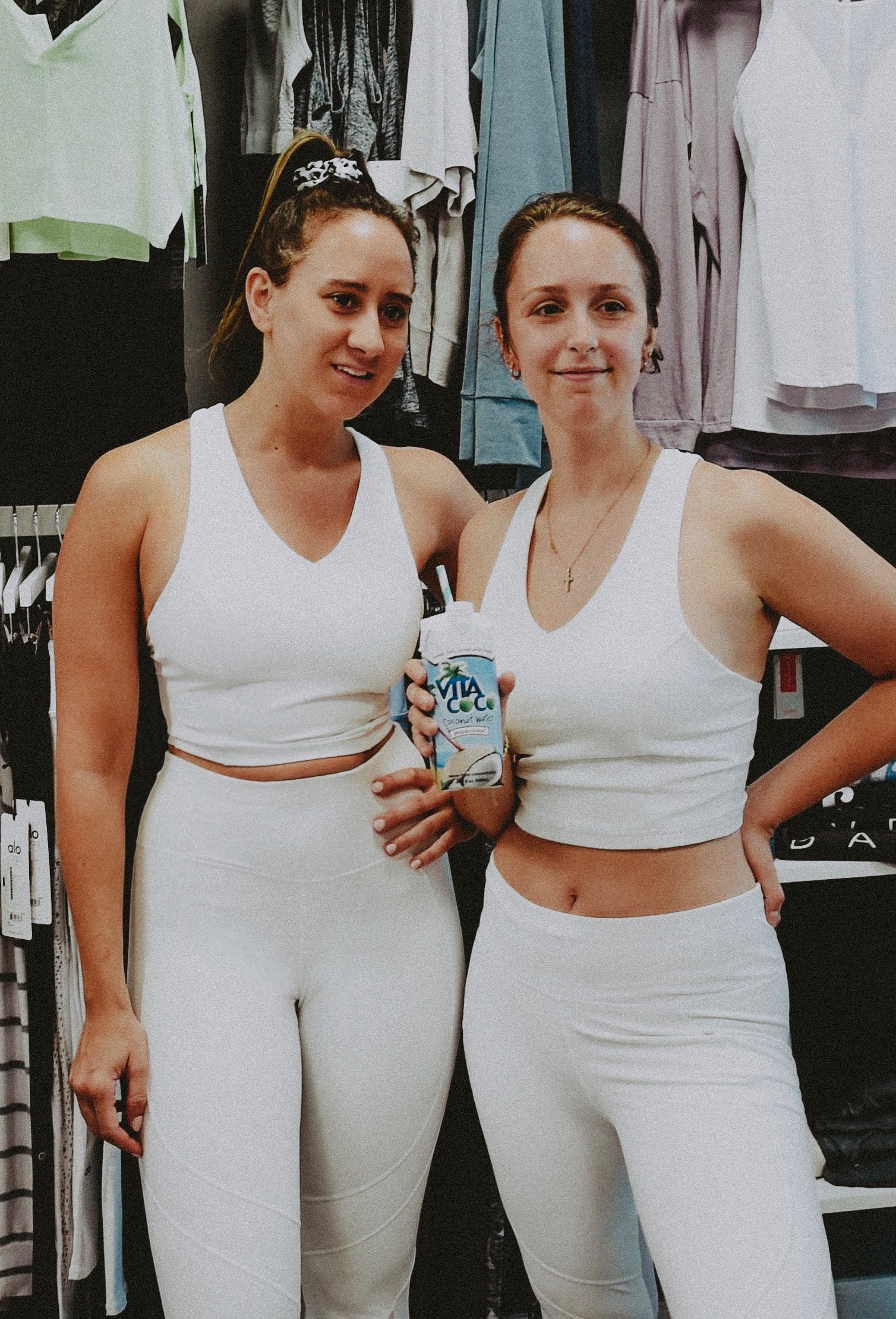 Bushy Brows NYC-Bloggers-Fitness-Workout-Greenwich-Sweaty Betty #outfit #workout #style #workoutoutfit #workoutstyle #summer #allwhite Simply by Simone