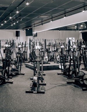 Club Sweat Greenwich - Elliptical Based Workout - Connecticut - Fitness #fitness #workout #connecticut #newyork #westchestercounty #fairfieldcounty #sweat
