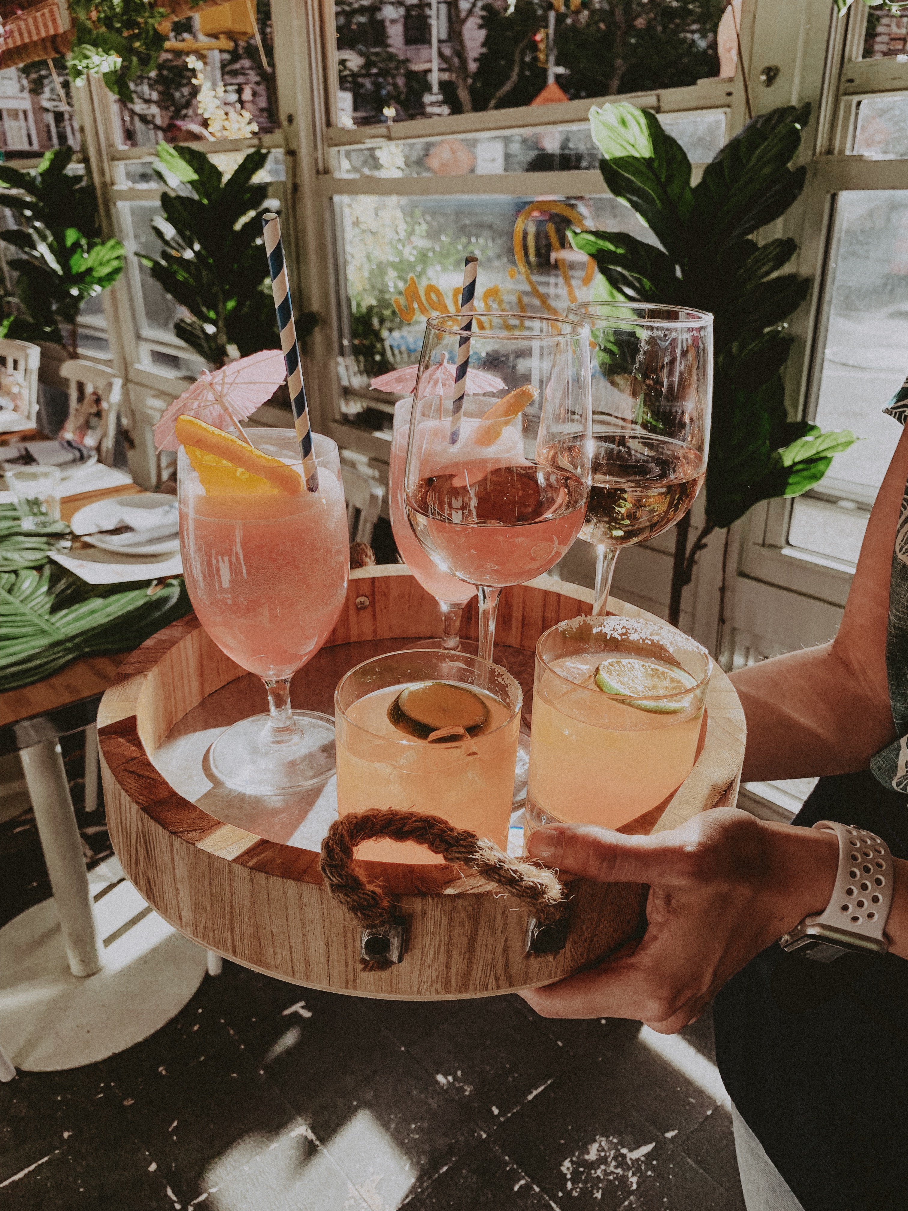 Where To Get The Best Frozen Rosé In NYC – A Summer Day cafe - Drinks - Frozé – Bar - Resturant - New York City #nyc #newyorkcity #frosé #rosé #cheers #summer #travel #vacation #drinks #cocktails