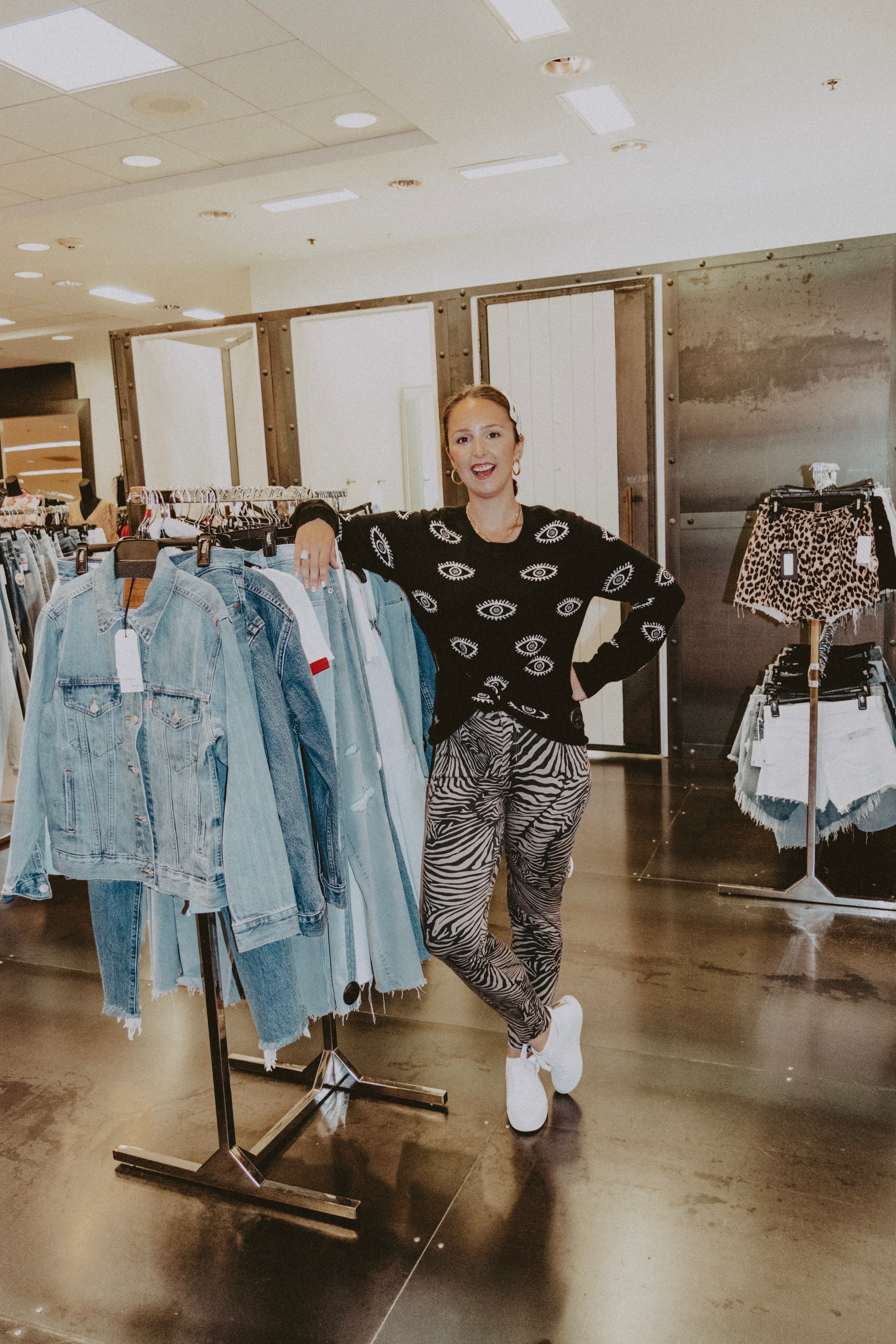 Bloomingdale's White Plains Denim Days Sale - Why To Shop In-Store #bloomigndales #fall #fallfashion #fallstyle #falloutfit #denin #jeans #designersale #designerdenim #jbrand #fashion #outfit #style #shopping #sale