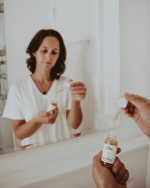 How To Prep Your Skin For Fall With Olie Face Oils - Skincare - Beauty #skincare #beauty #faceoil #fallskincare #fallbeauty #beautyroutine #skincareroutine #blogger #beautyblogger #review #fall