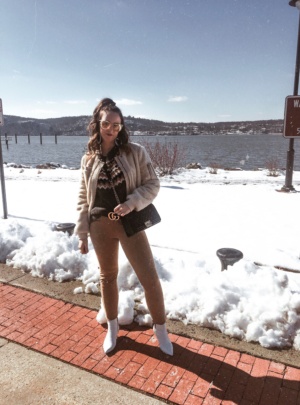 The Most Instagramable Places in Westchester County New York – Hudson River Walk – Dobbs Ferry – Tarrytown - Westchester New York - Fashion Blogger - Lifestyle Blogger #instagramable #mostinstagramableplaces #westchester #blogger #fashion #outfit #style #winterfashion #winteroutfit #winterstyle #instagram #fallfashion #hudsonriver #hudsonriverwalk #tarrytown #dobbsferry