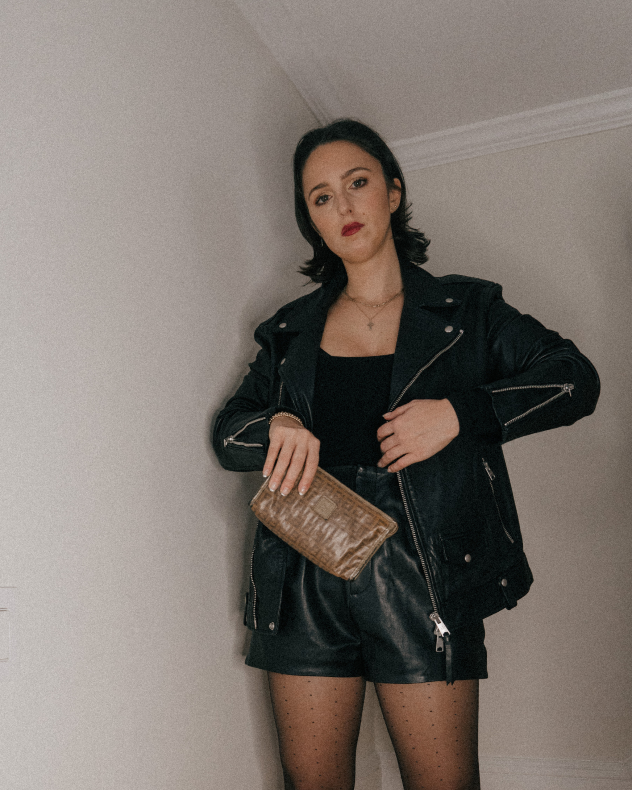 Guide: Winter Outfit Ideas - Items to Grab for Cool Casual Style - Leather Shorts - Simply by Simone #winteroutfit #winteroutfitideas #winterstyle #casualstyle