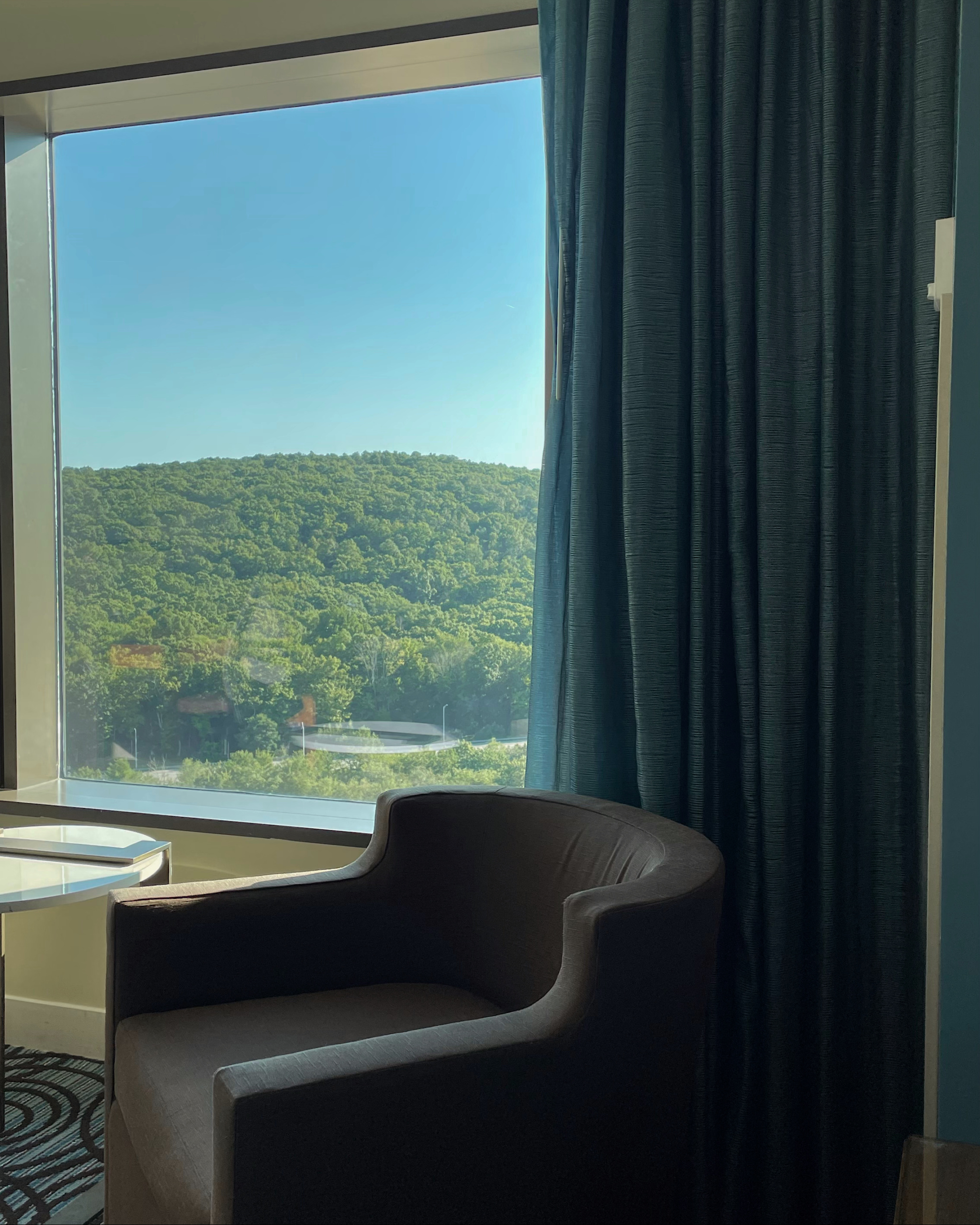How To Have An Epic Experience at Foxwoods Resort Guide